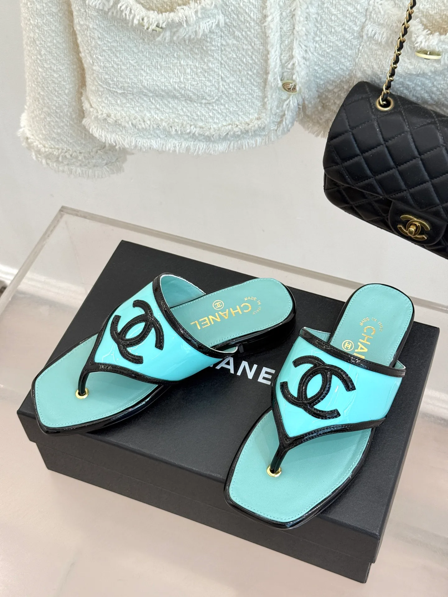 Шлепанцы Женские Chanel 17425293