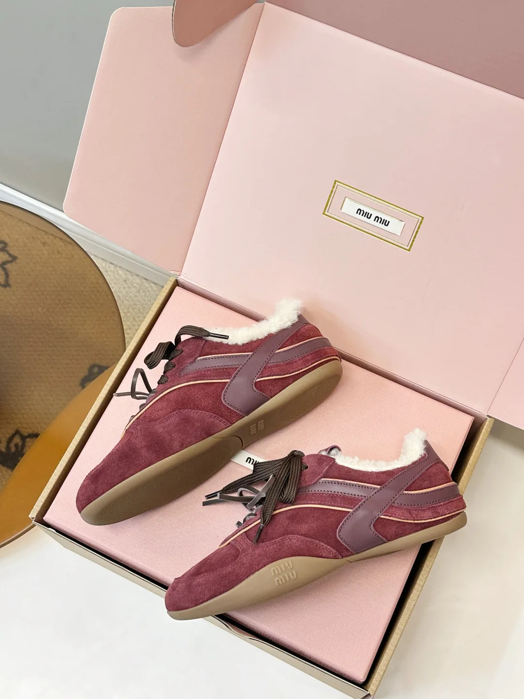 Кроссовки Женские Miu Miu 18164565