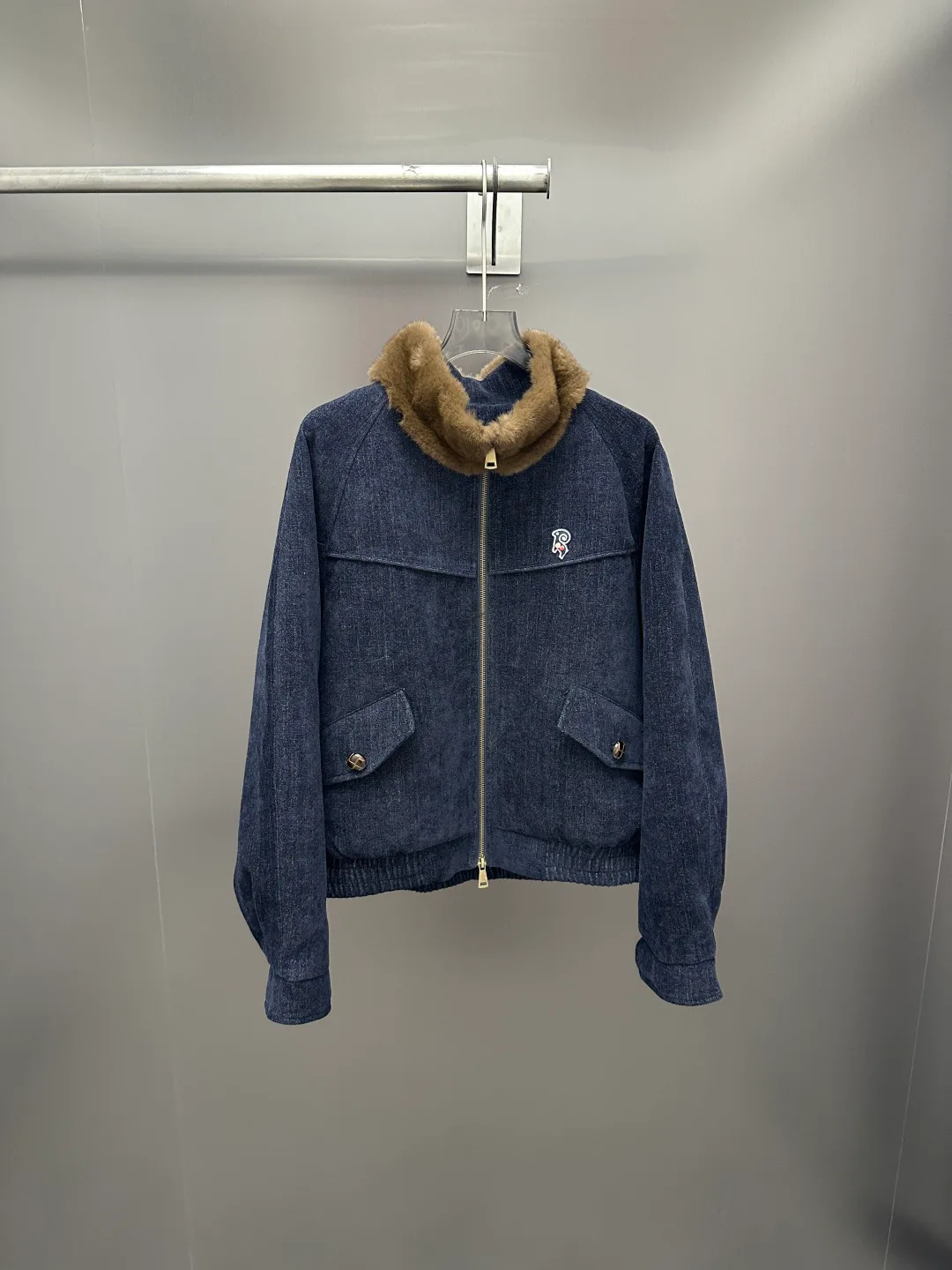 Куртки И Пуховики Женские Louis Vuitton 18902678