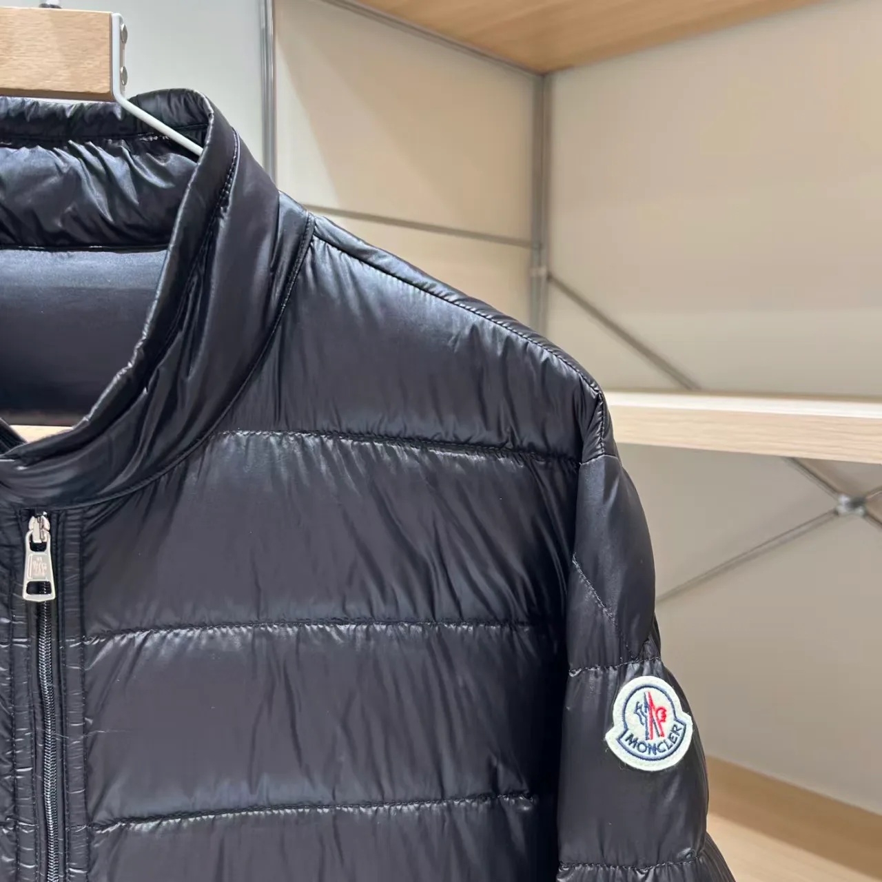 Куртки И Пуховики Женские Moncler 18131407