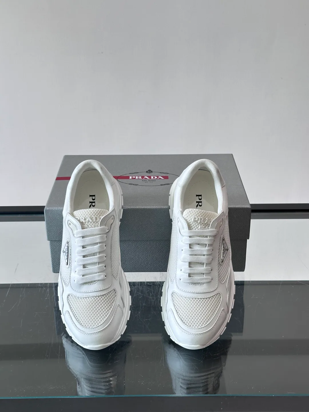 Кроссовки Мужские Prada 18872007