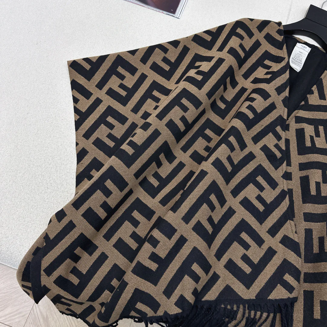 Шарфы Fendi 506543