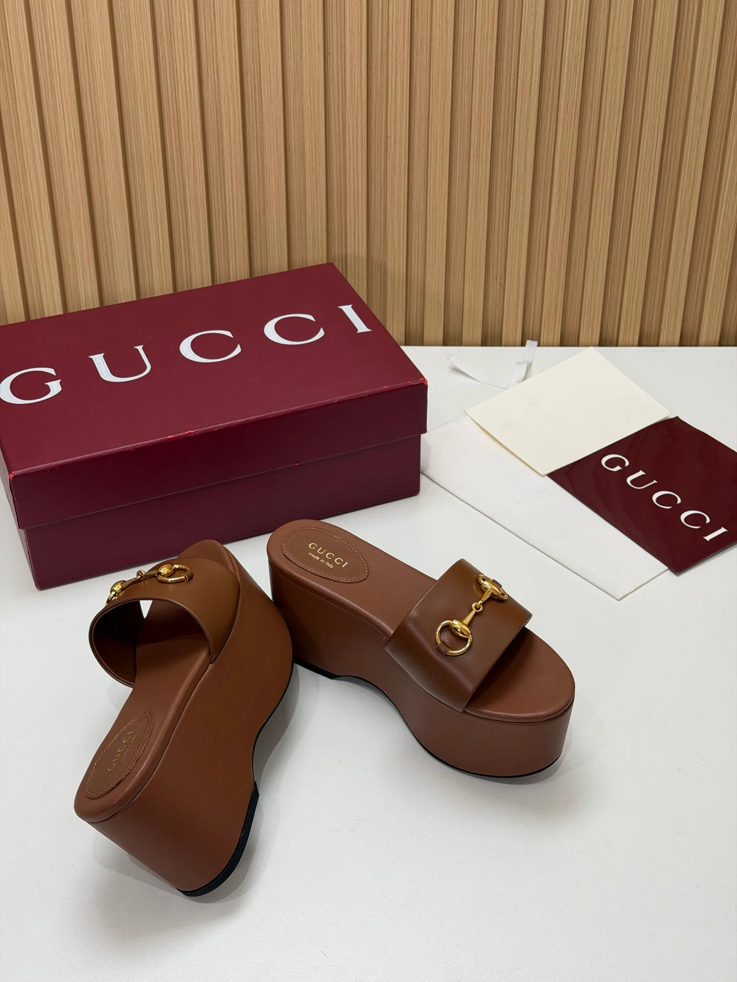 Босоножки Женские Gucci 17631679