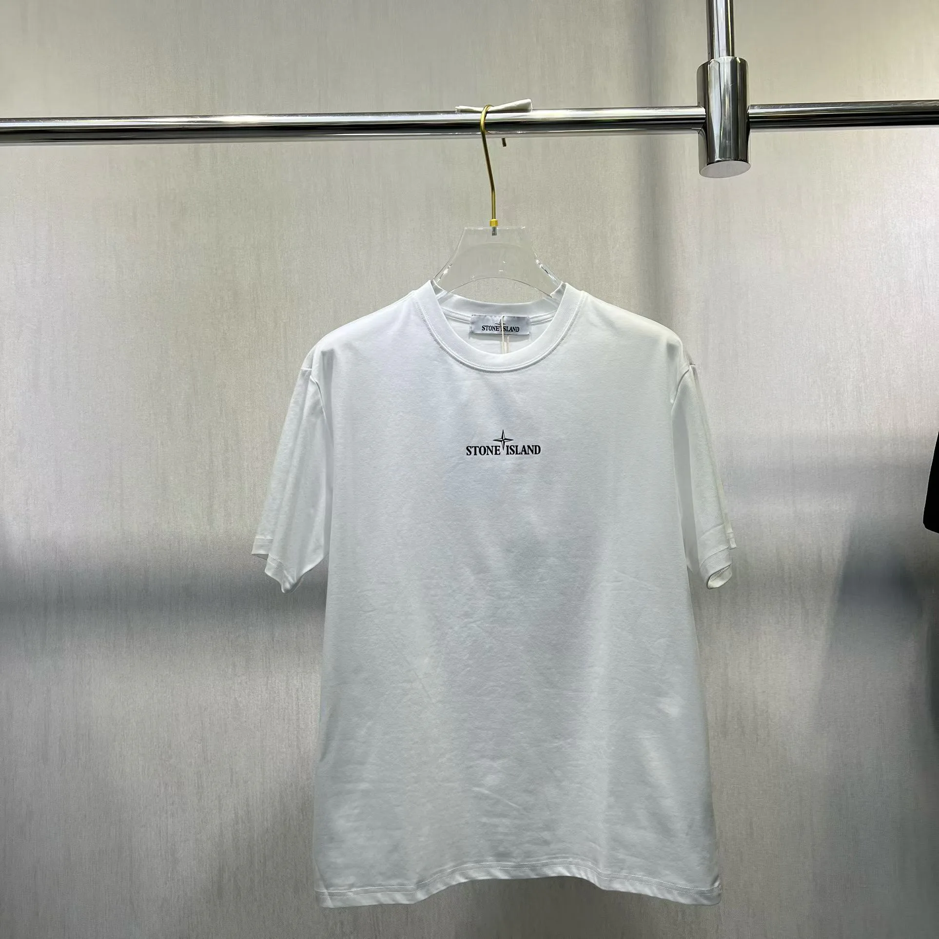 Футболки Женские Stone Island 13191031