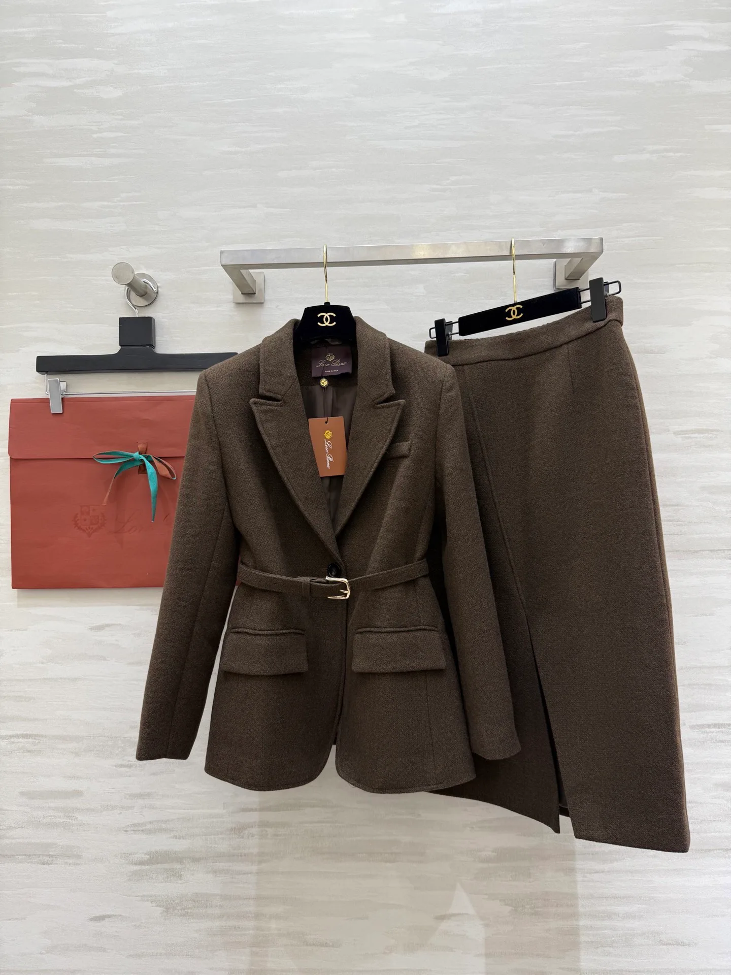 Костюмы Женские Loro Piana 9670052