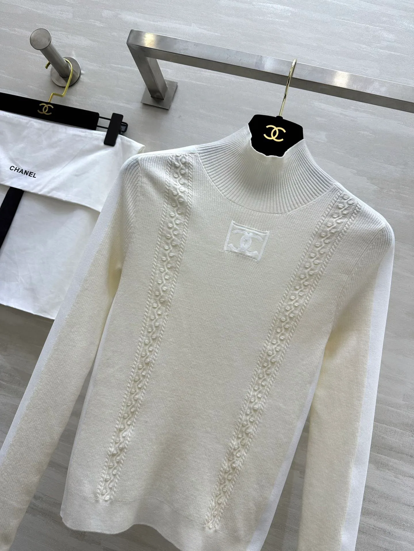 Джемперы И Свитеры Женские Chanel 1616076