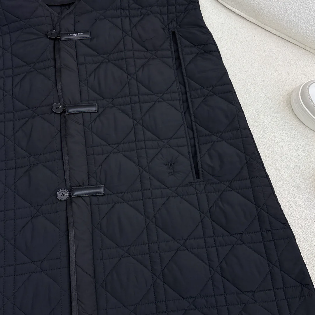 Куртки И Пуховики Женские Christian Dior 502552