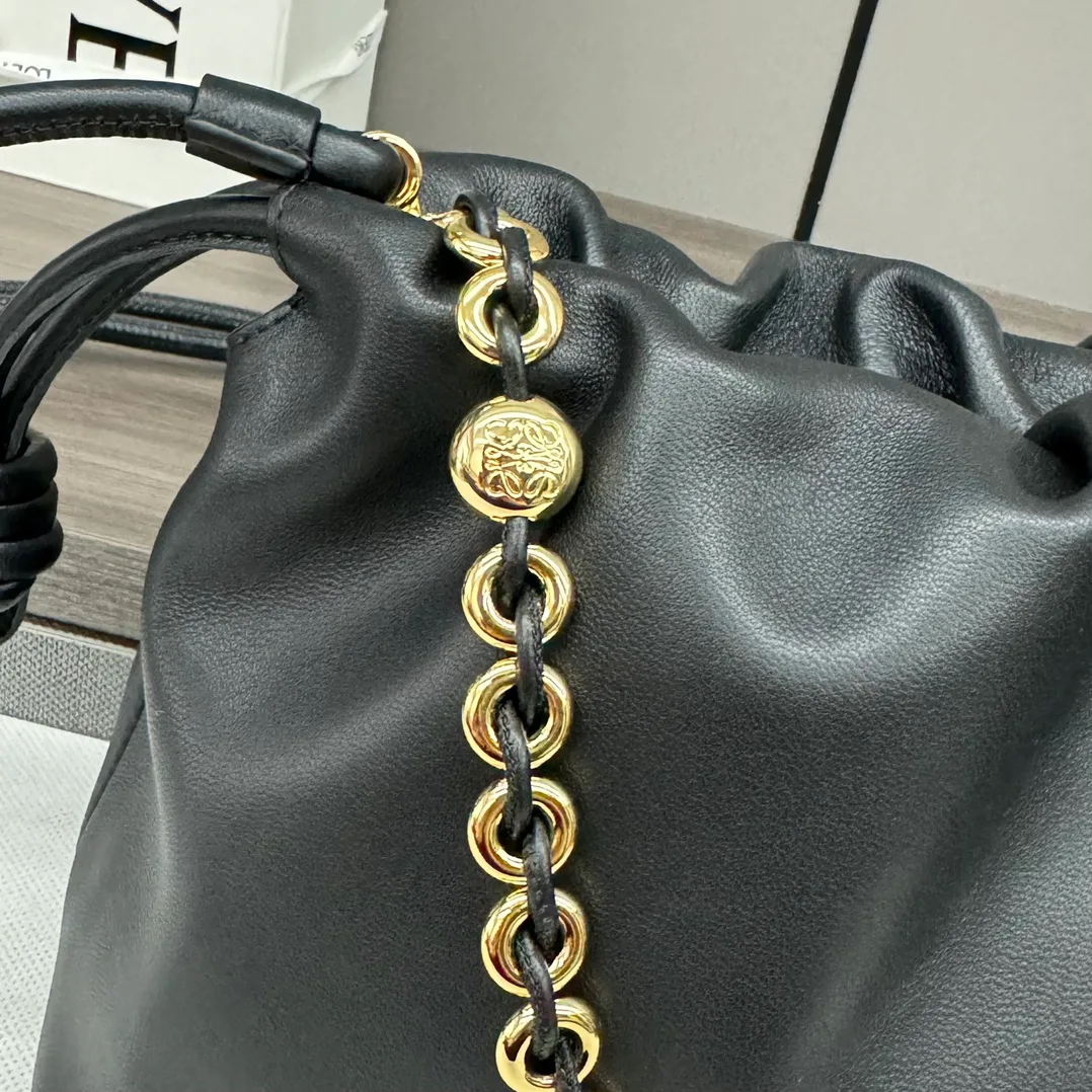 Классические Сумки Женские Loewe 11343644
