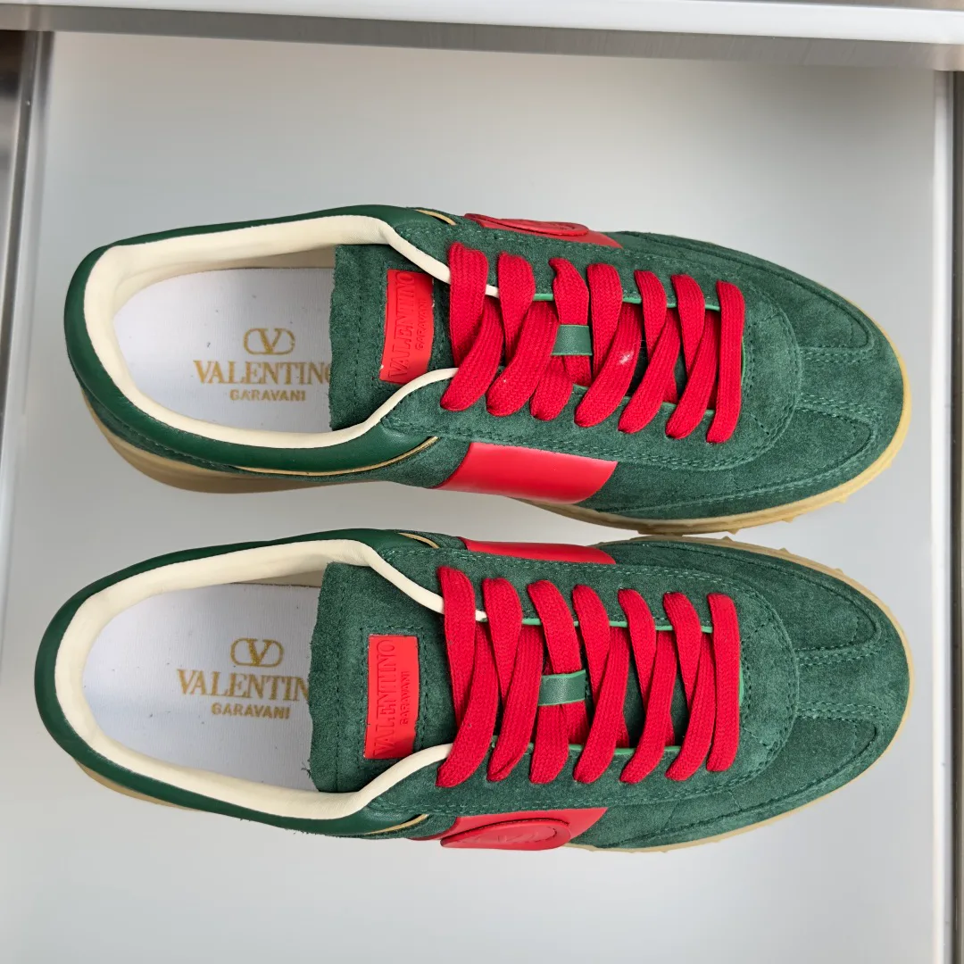 Кроссовки Женские Valentino 19175892