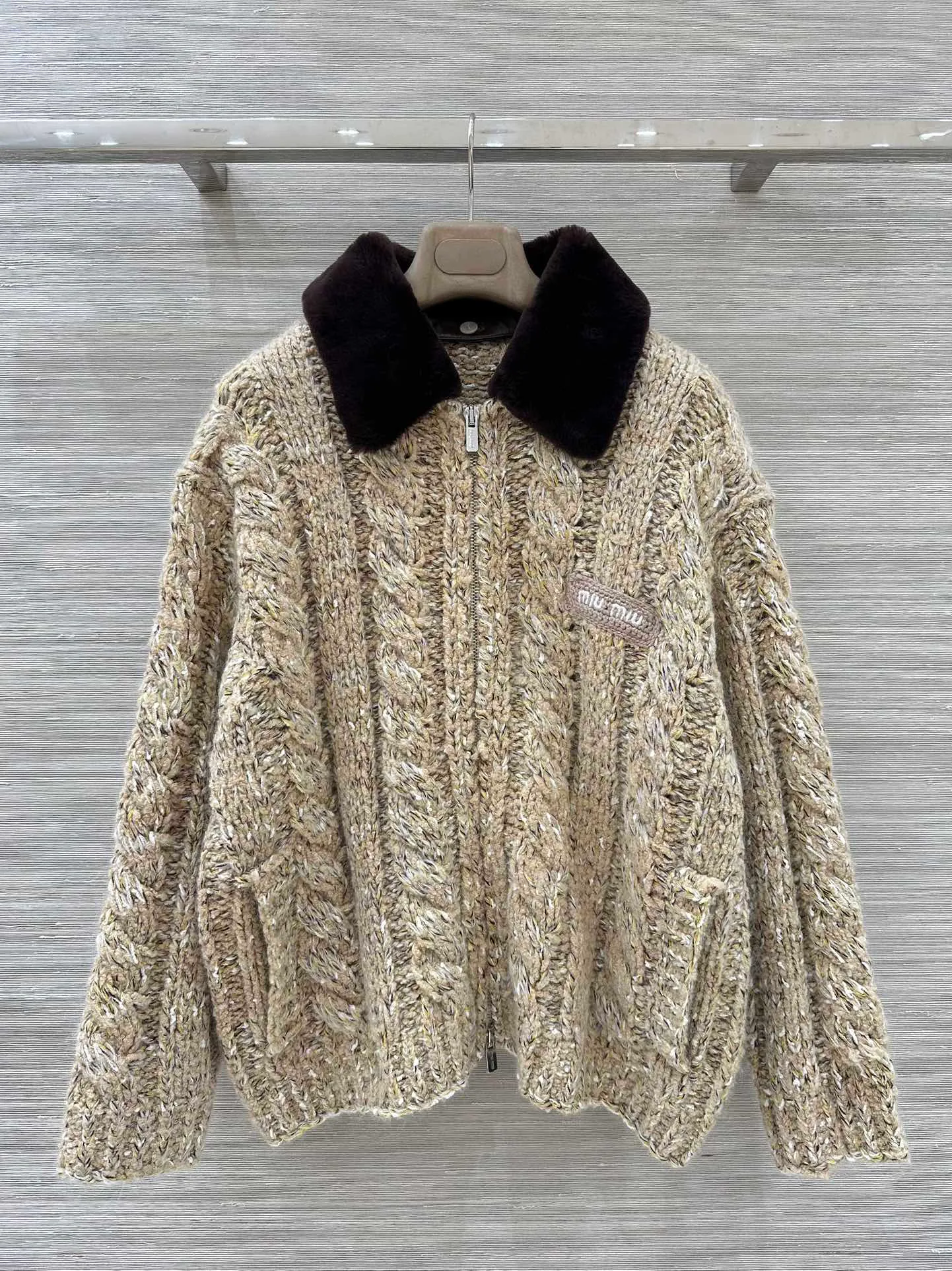 Джемперы И Свитеры Женские Miu Miu 621096