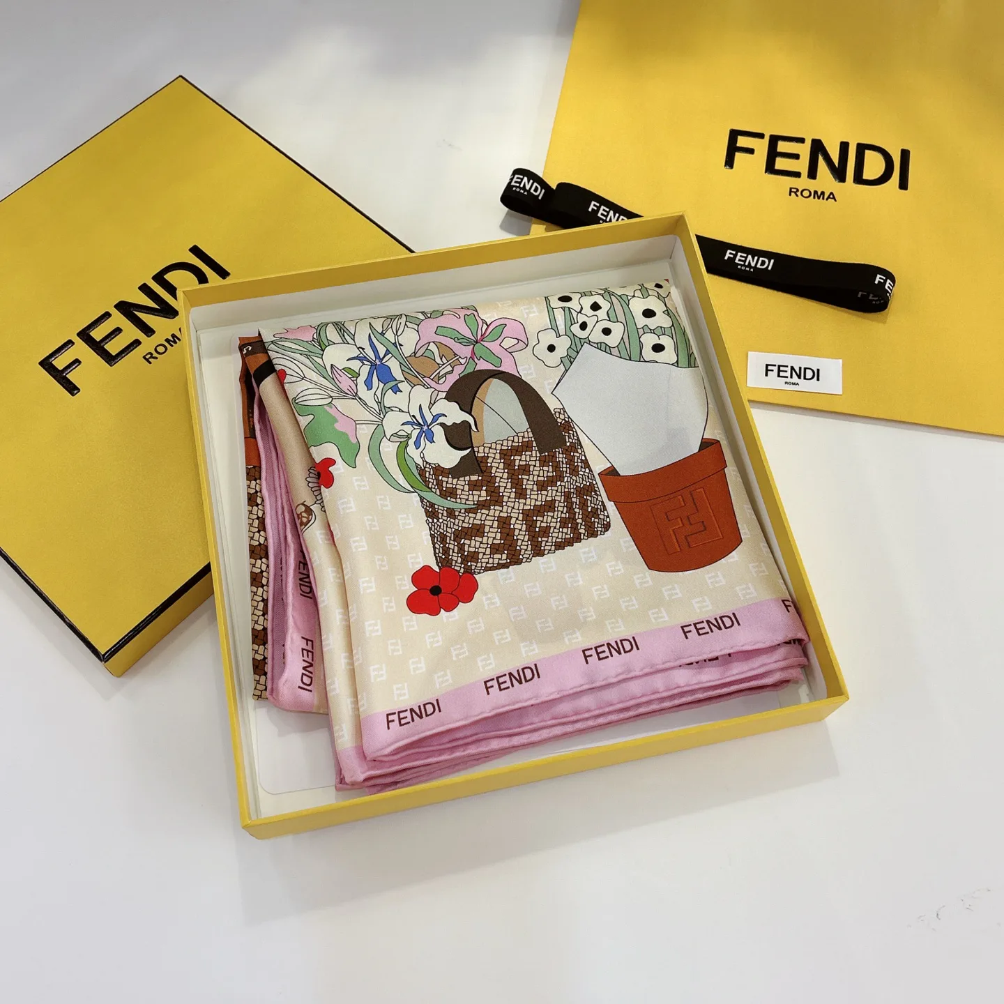 Платки Fendi 13447615