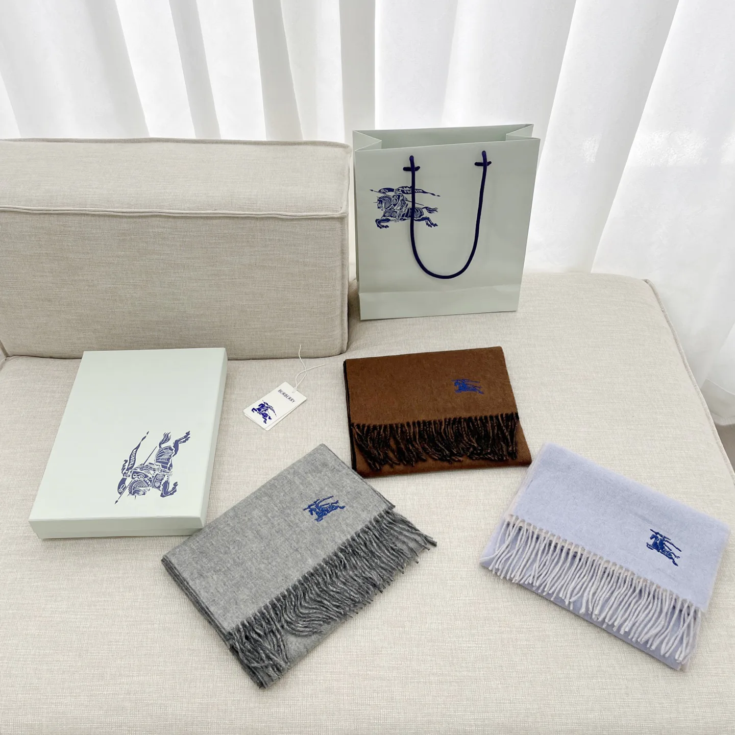 Шарфы Burberry 89465