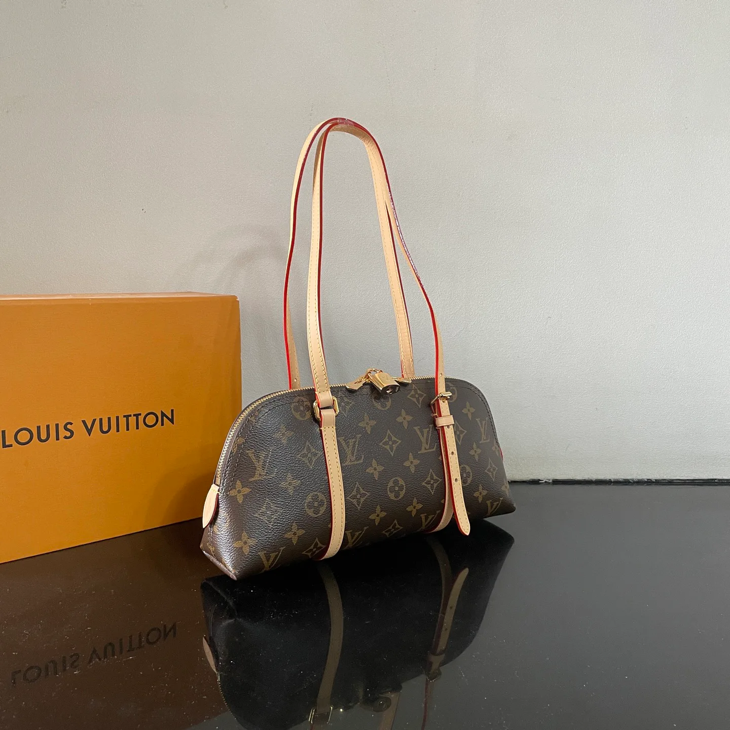 Классические Сумки Женские Louis Vuitton 11522202