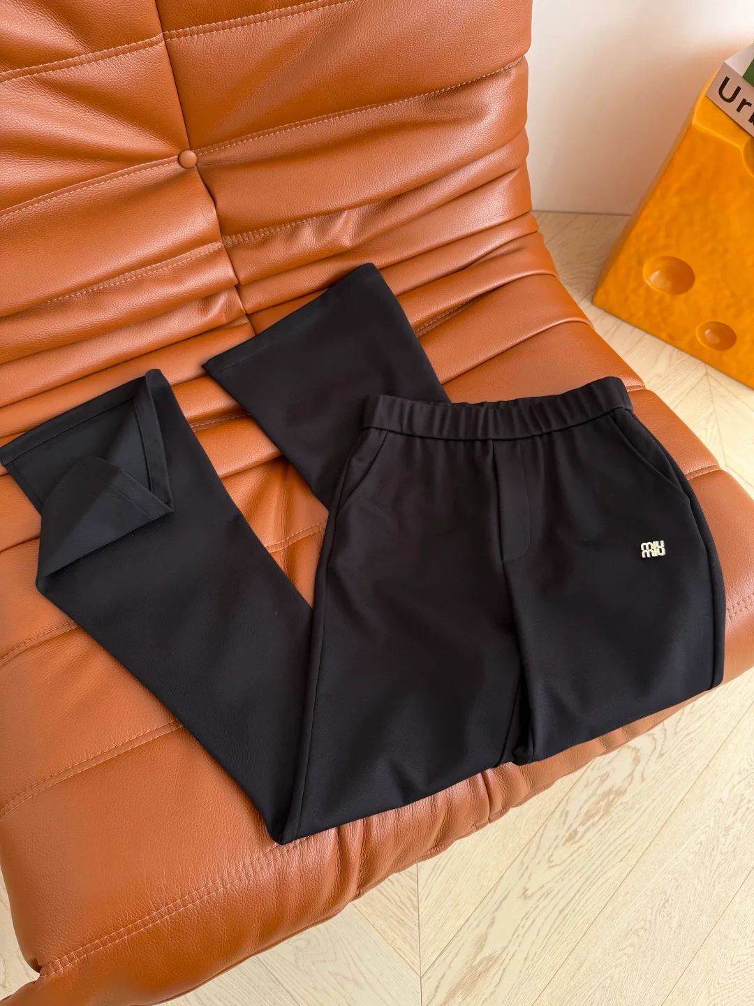Брюки Женские Miu Miu 10521723