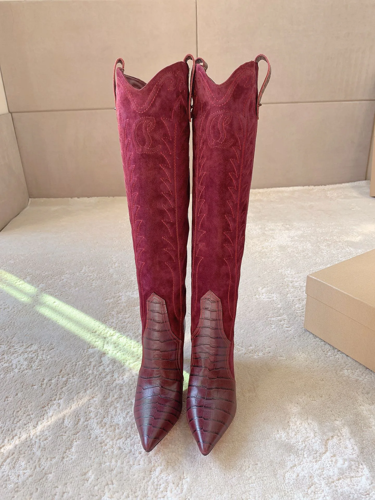 Сапоги Женские Christian Louboutin 173073