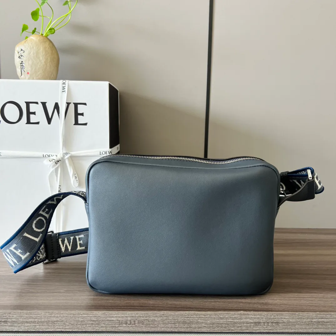 Сумки На Ремне Женские Loewe 11513644