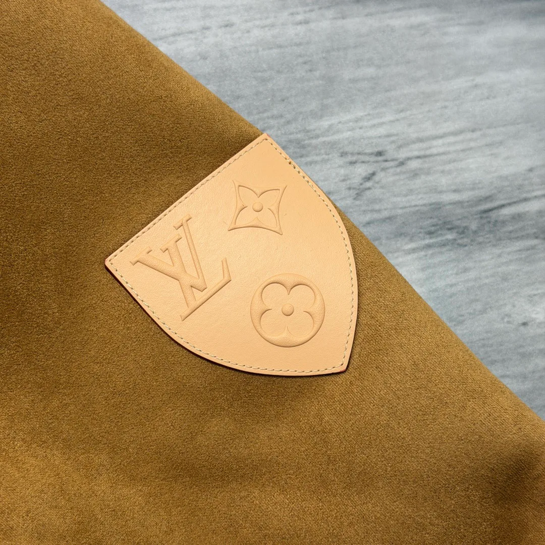 Куртки И Пуховики Мужские Louis Vuitton 6658467