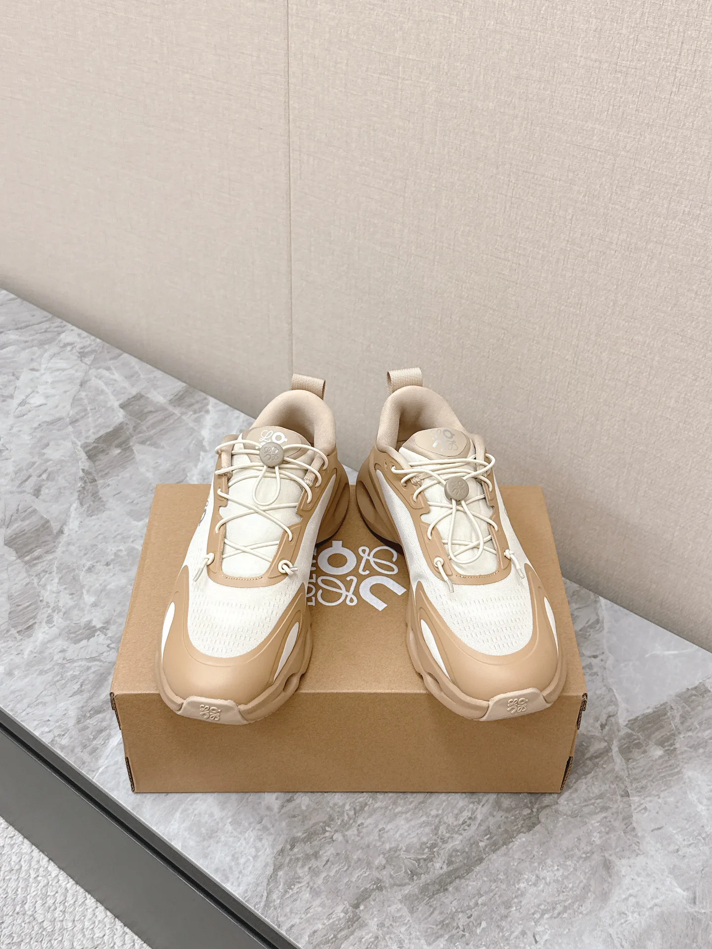 Кроссовки Женские Loewe 1879421