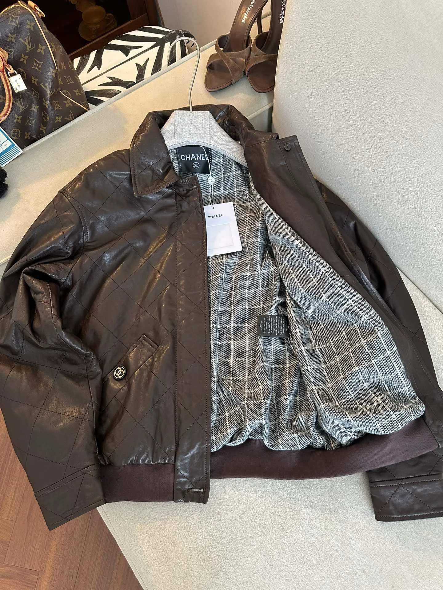 Пальто Женские Chanel 11786225