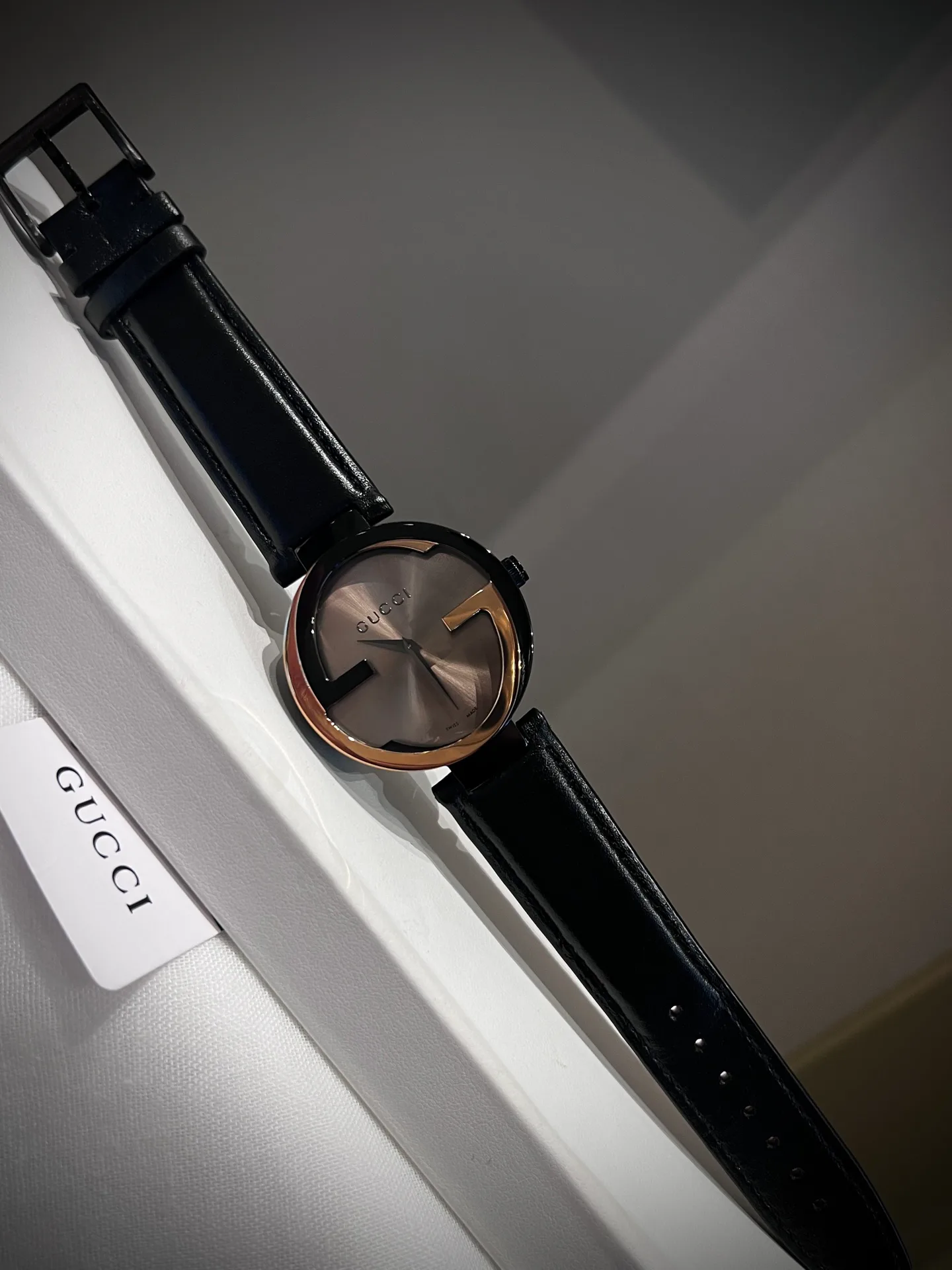 Часы Женские Gucci 18405873