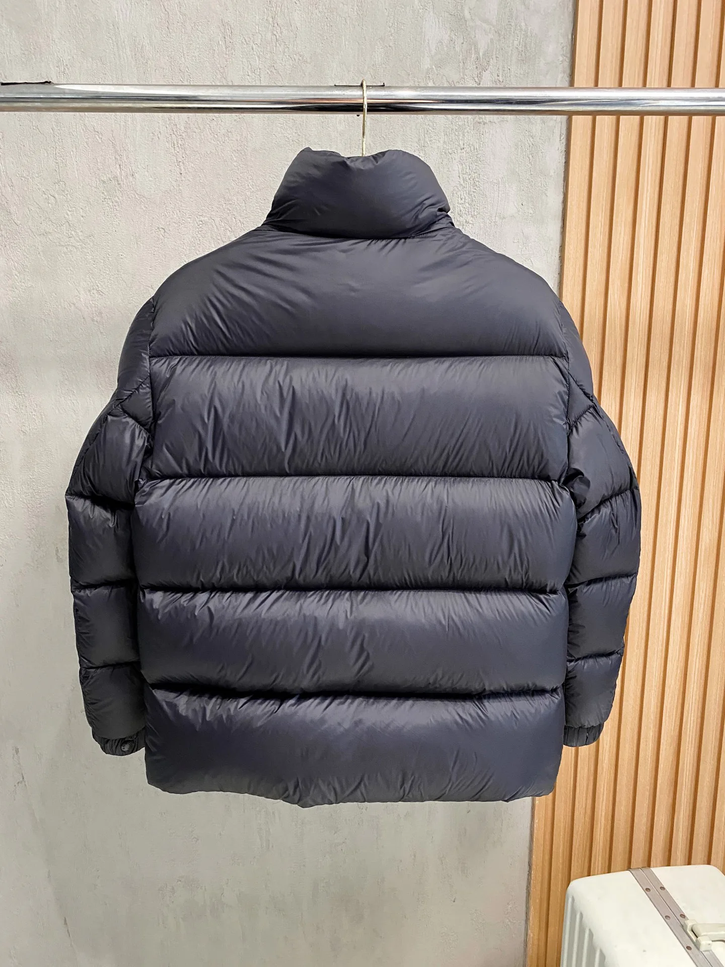 Куртки И Пуховики Мужские Moncler 5596255