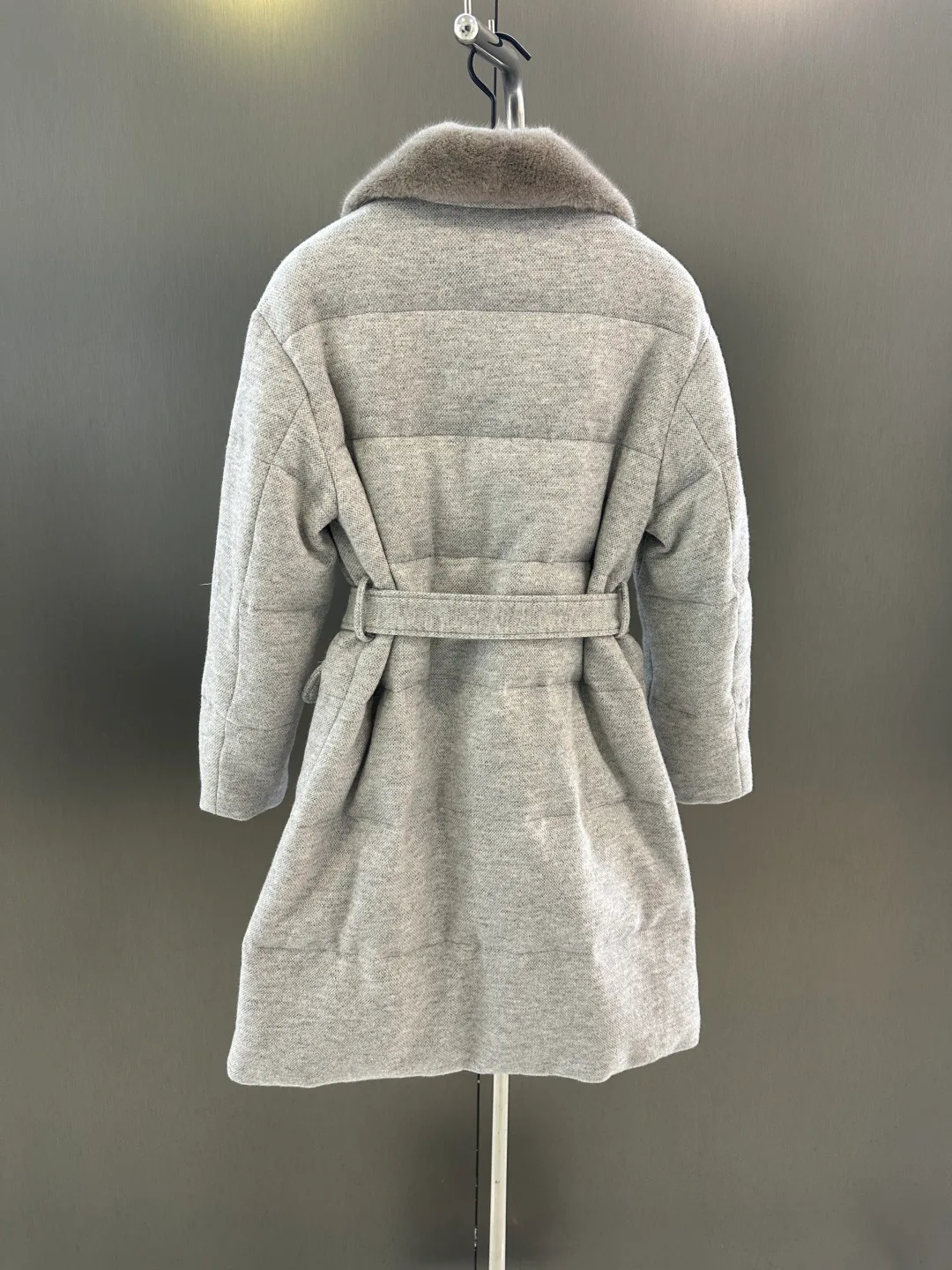 Куртки И Пуховики Женские Louis Vuitton 799810