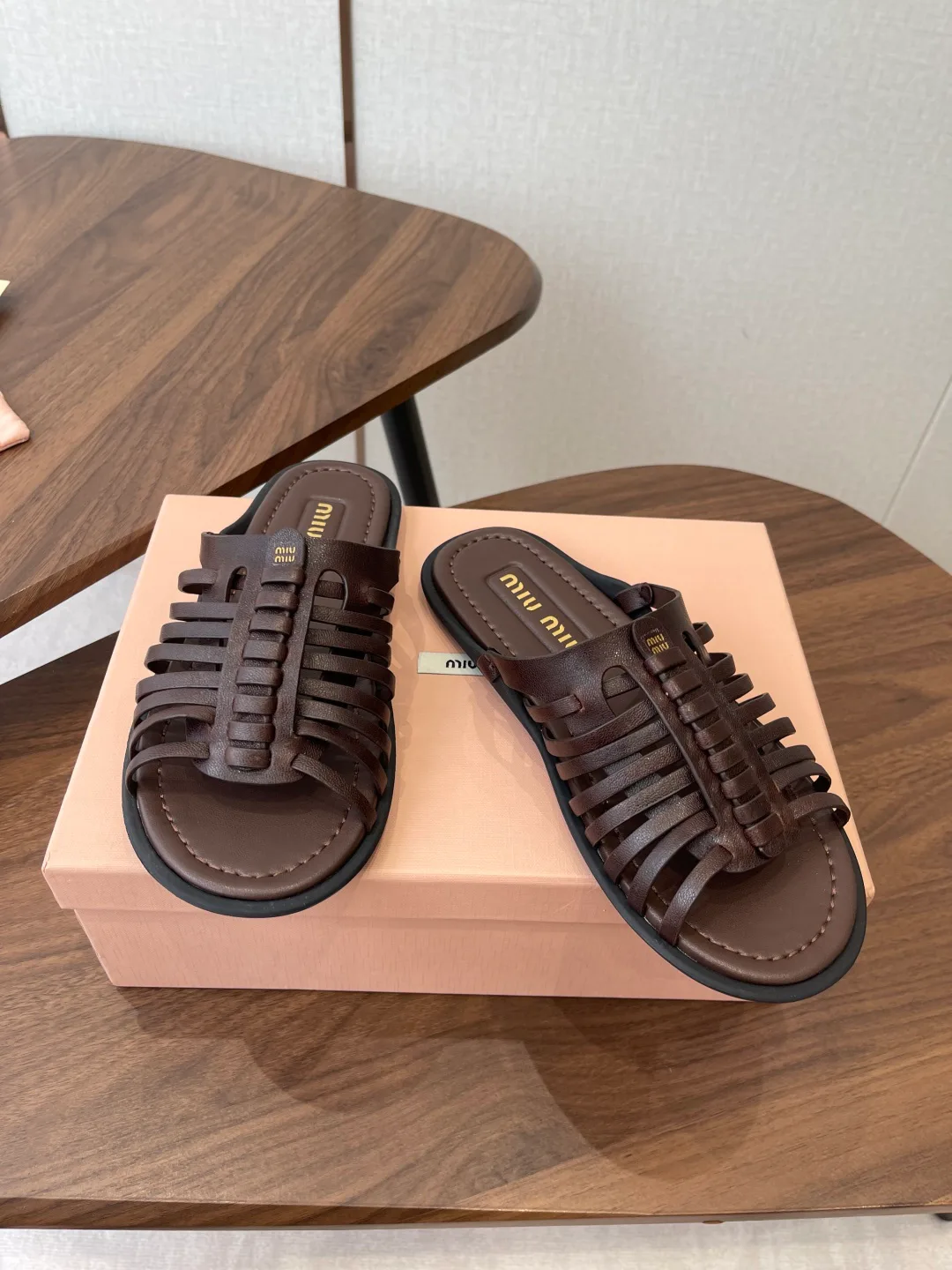 Шлепанцы Женские Miu Miu 12240269