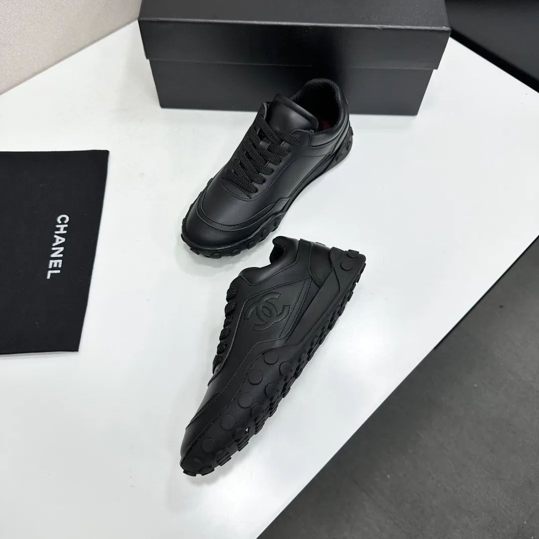 Кроссовки Женские Chanel 18025582