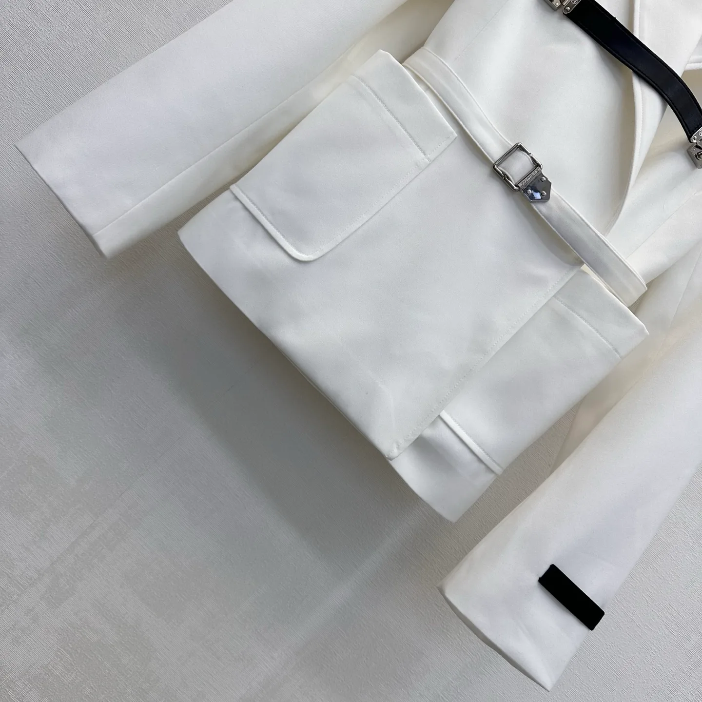 Жакеты Женские Louis Vuitton 18680896