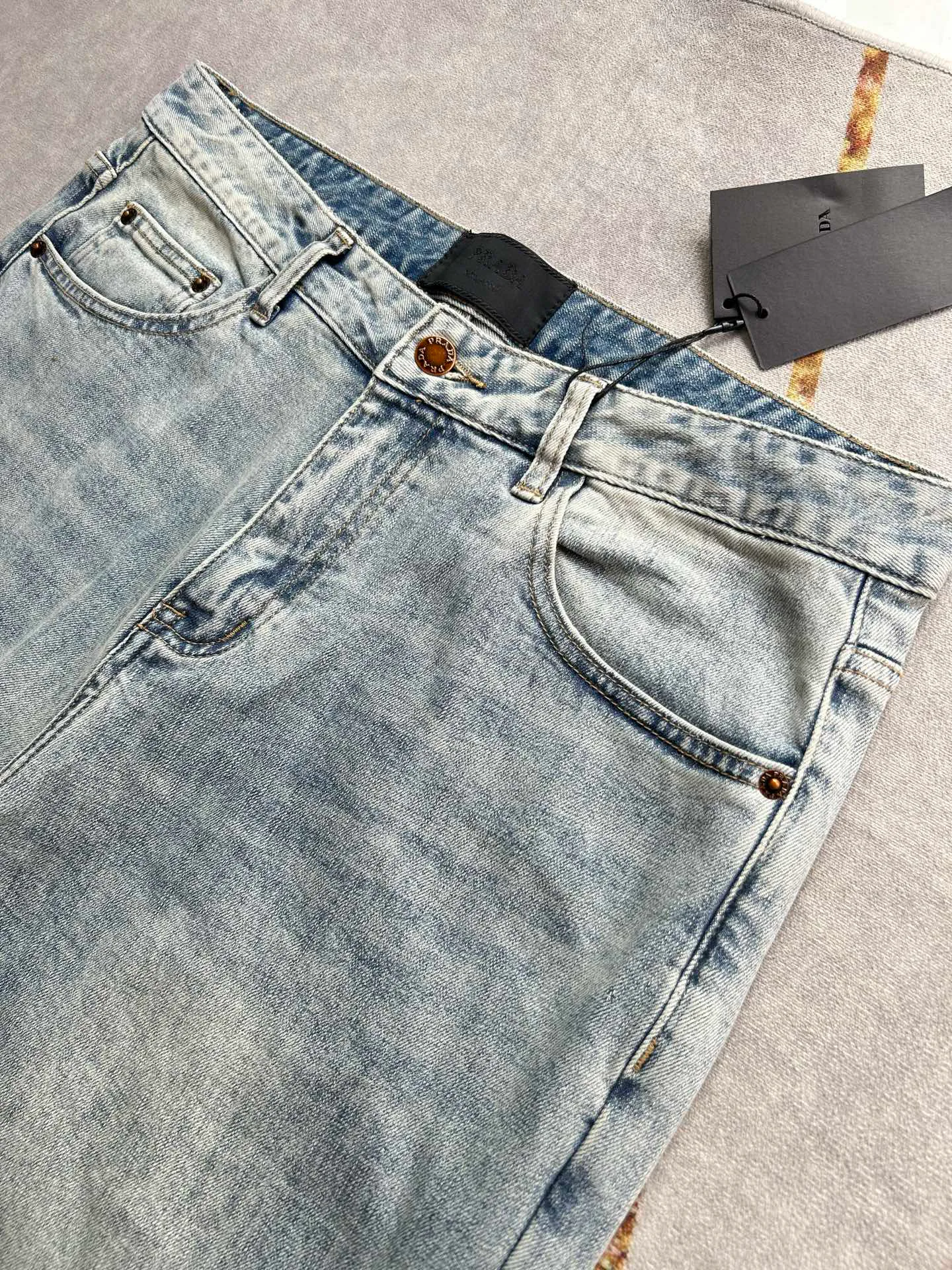 Джинсы Женские Louis Vuitton 10658037