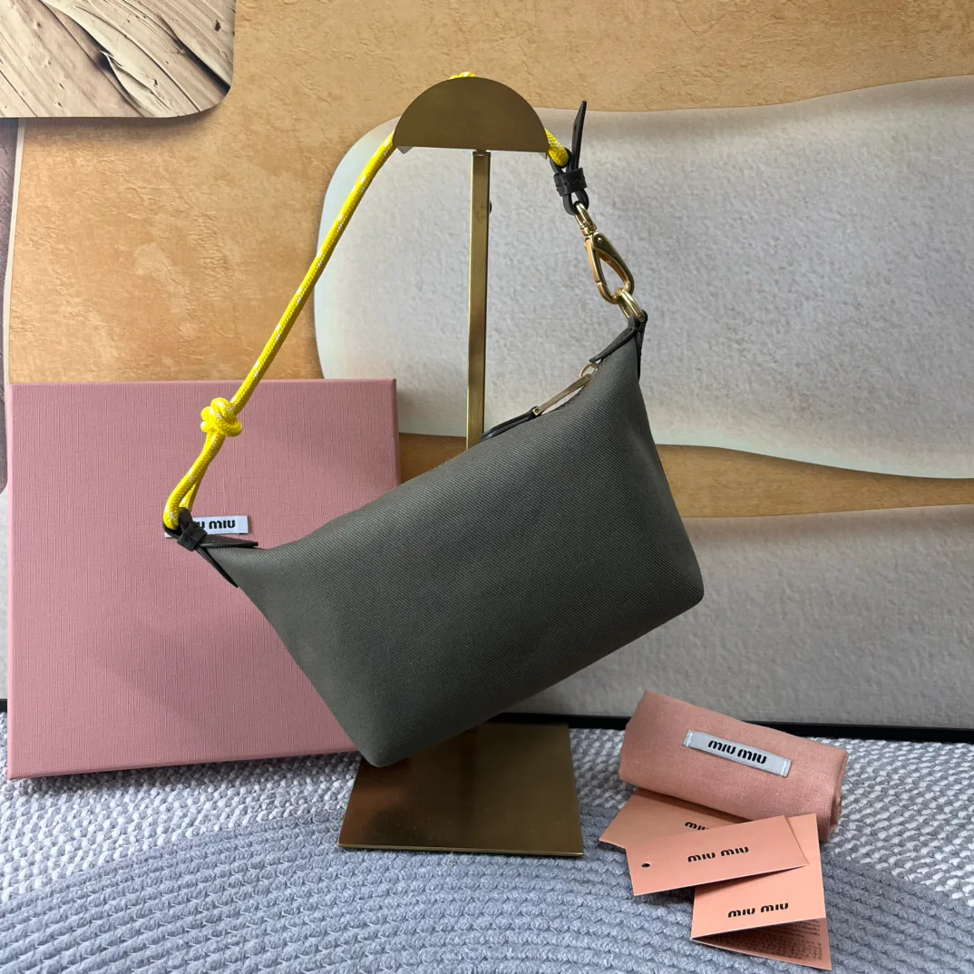 Сумки На Ремне Женские Miu Miu 143834