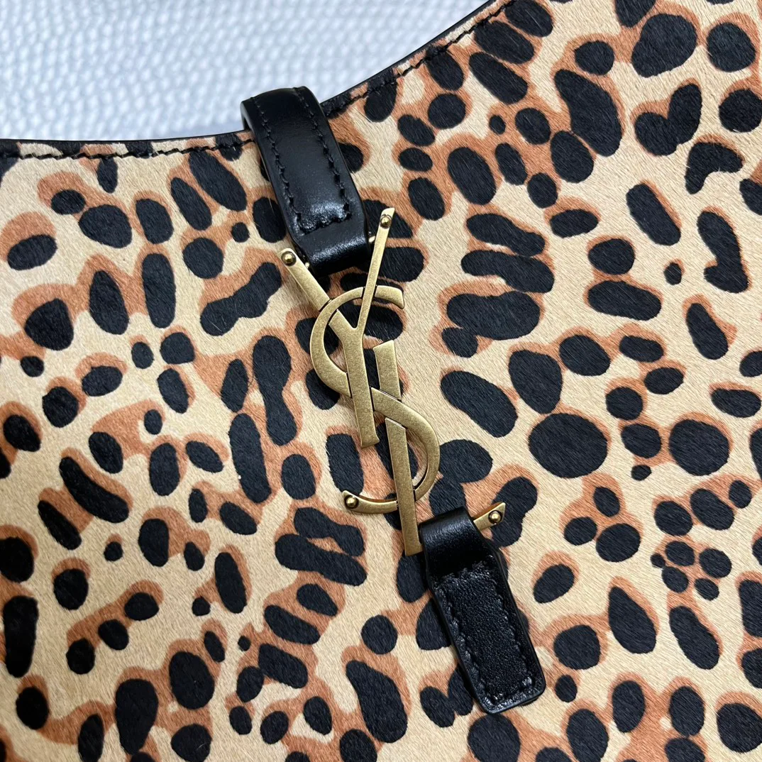 Сумки На Ремне Женские Saint Laurent 143694