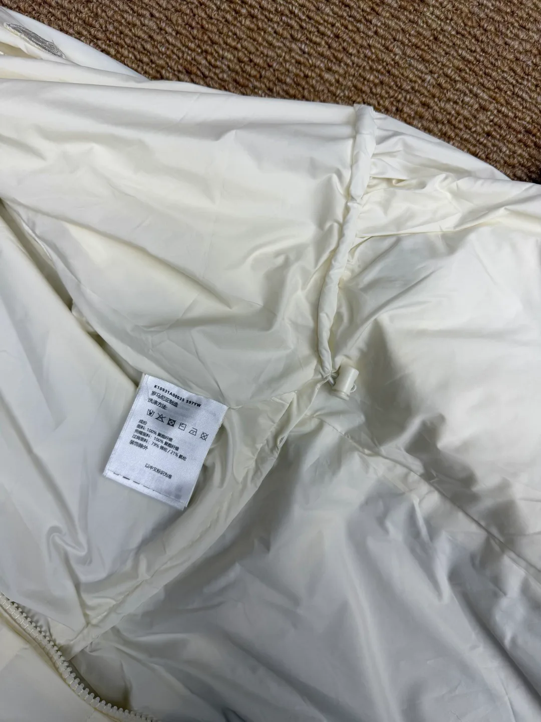 Куртки И Пуховики Женские Moncler 13153898