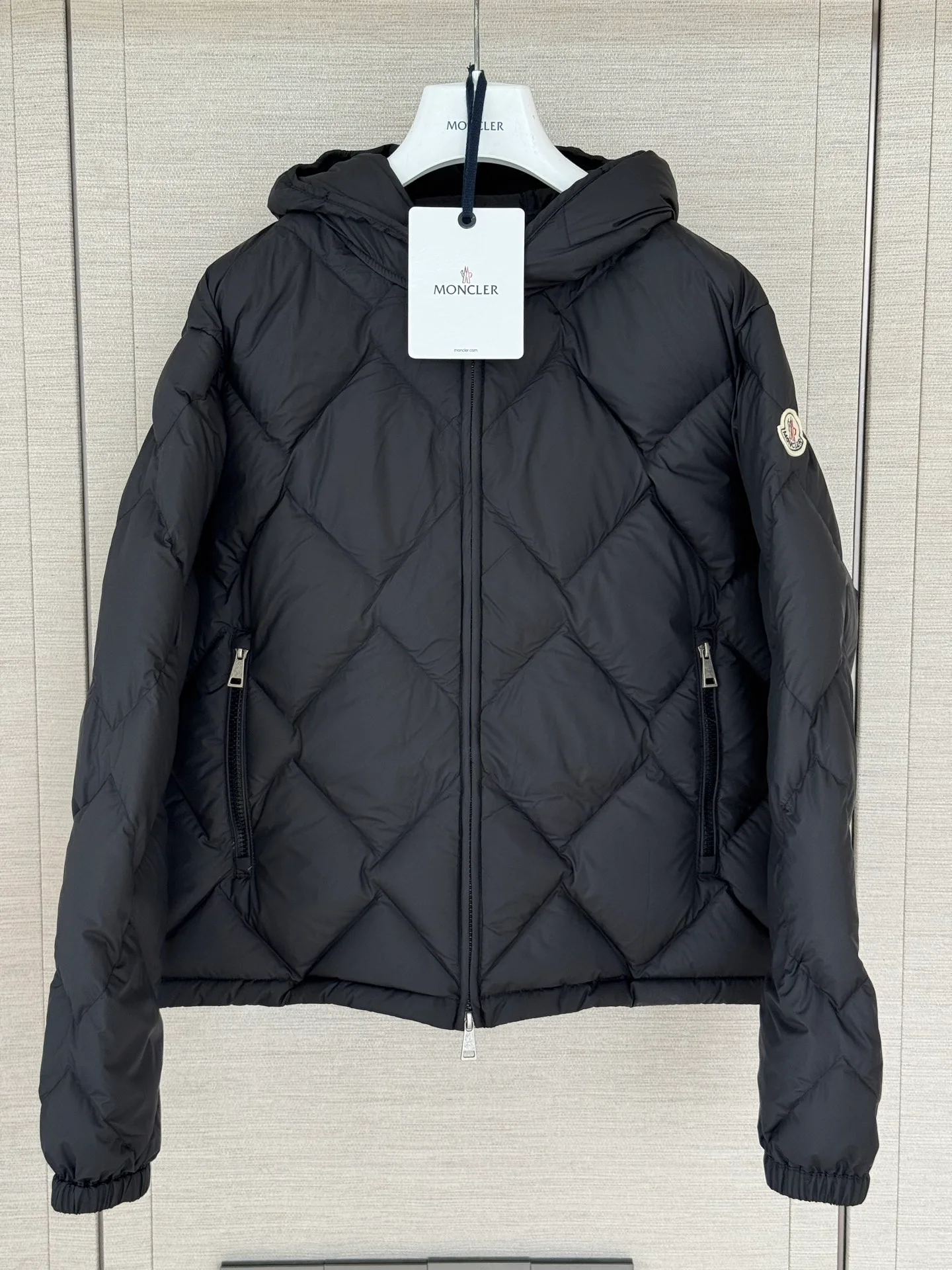 Куртки И Пуховики Женские Moncler 18603374