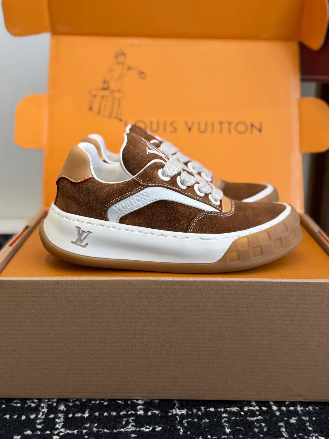 Кроссовки Женские Louis Vuitton 669407