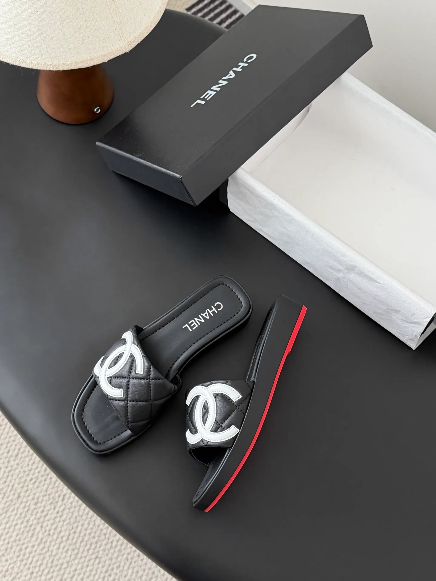 Шлепанцы Женские Chanel 10997551