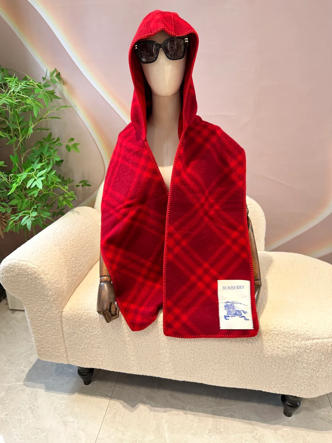 Шарфы Burberry 7065095