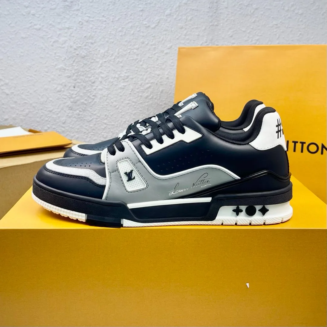 Кроссовки Женские Louis Vuitton 2679374