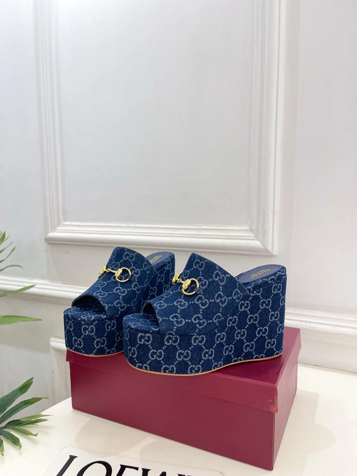 Сандалии Женские Gucci 13218194