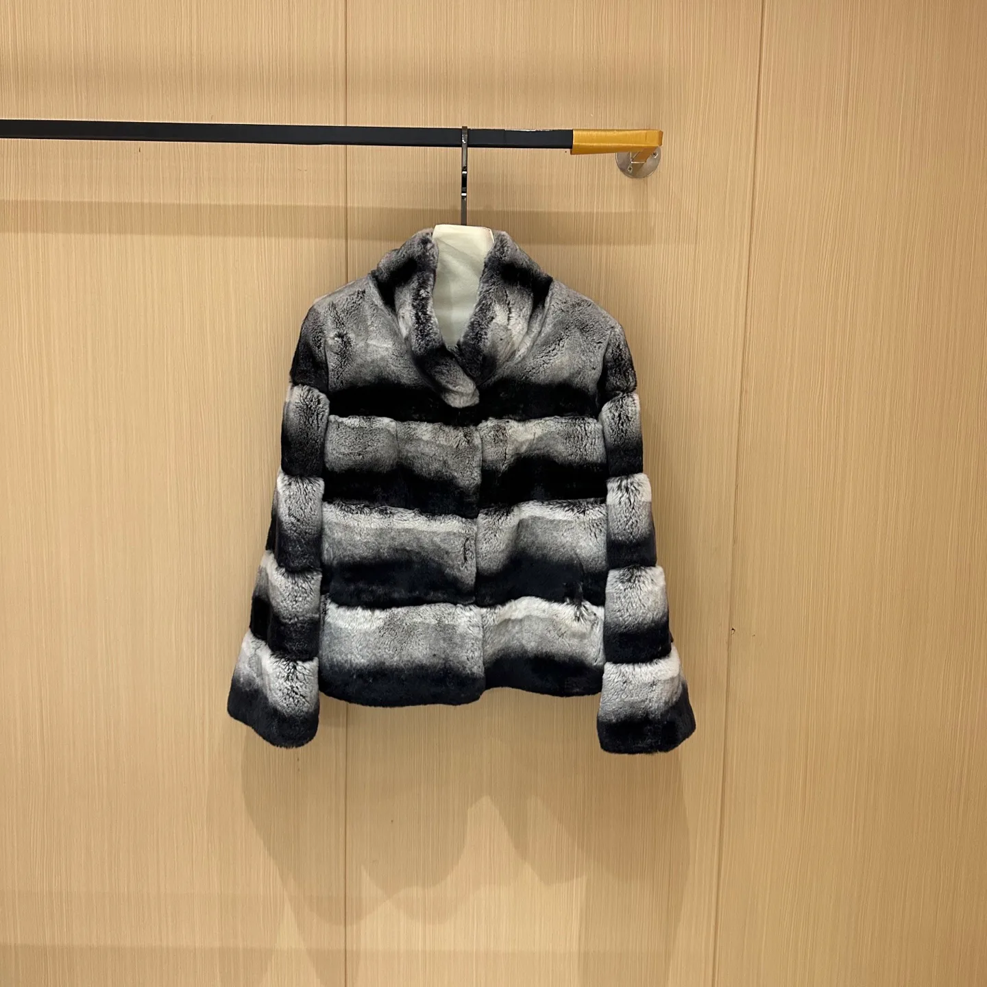 Куртки Женские Christian Dior 535405