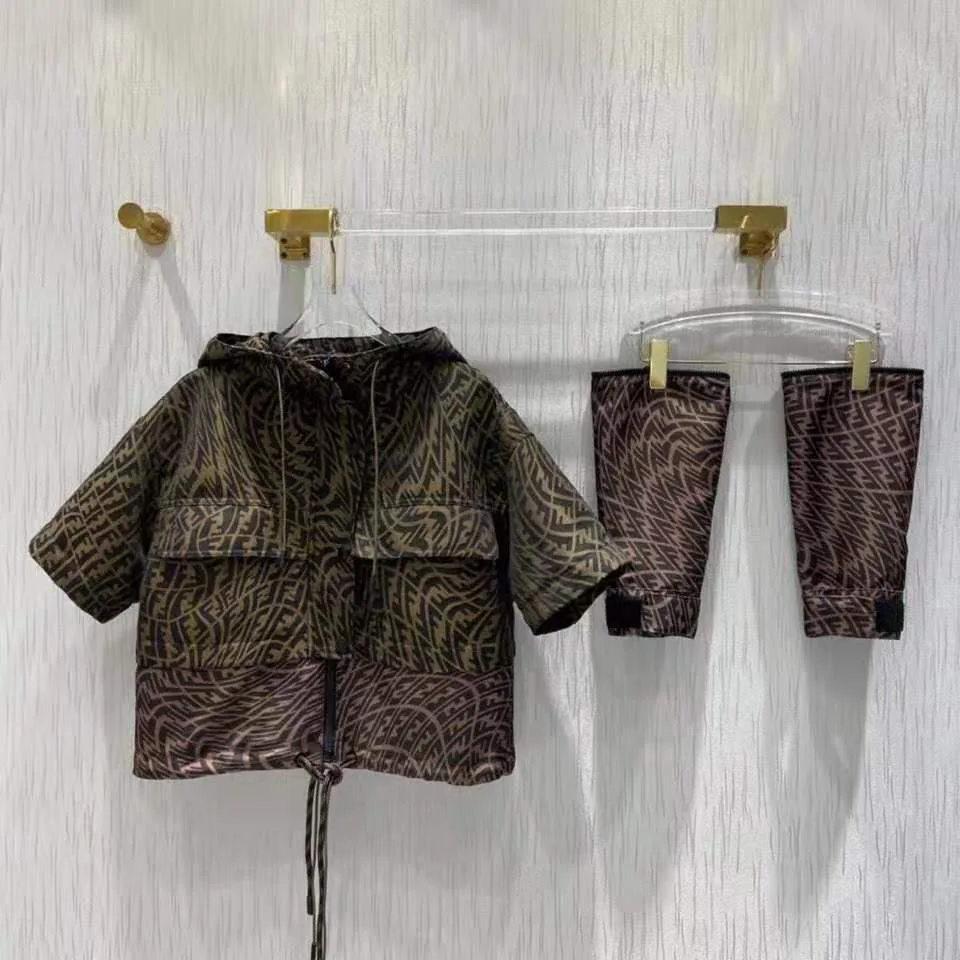 Куртки И Пуховики Женские Fendi 9213679