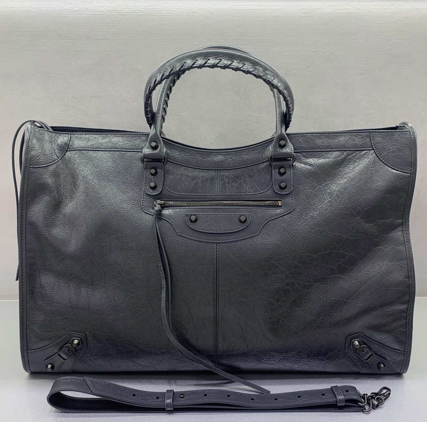 Классические Сумки Женские Balenciaga 18135896