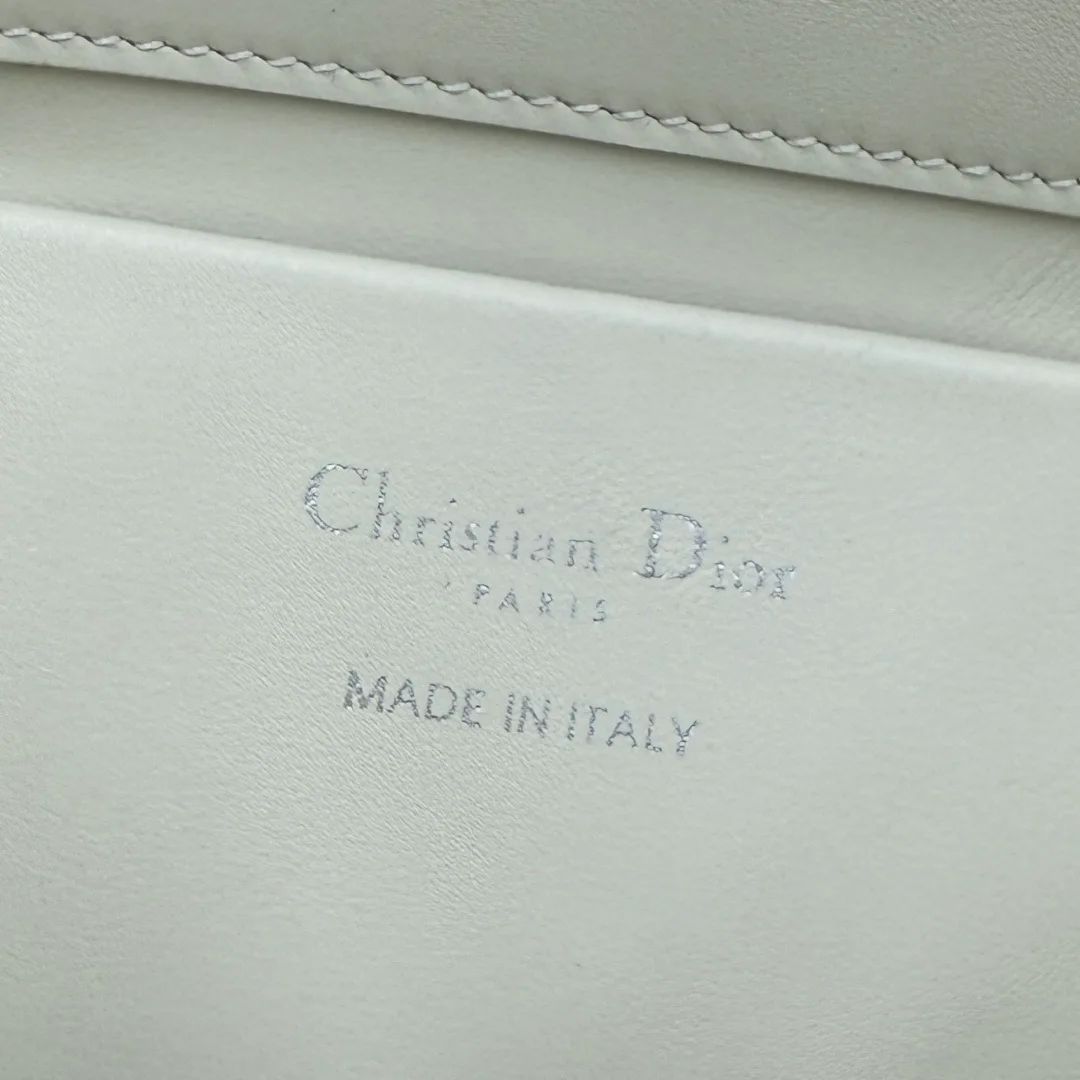 Классические Сумки Женские Christian Dior 11905691