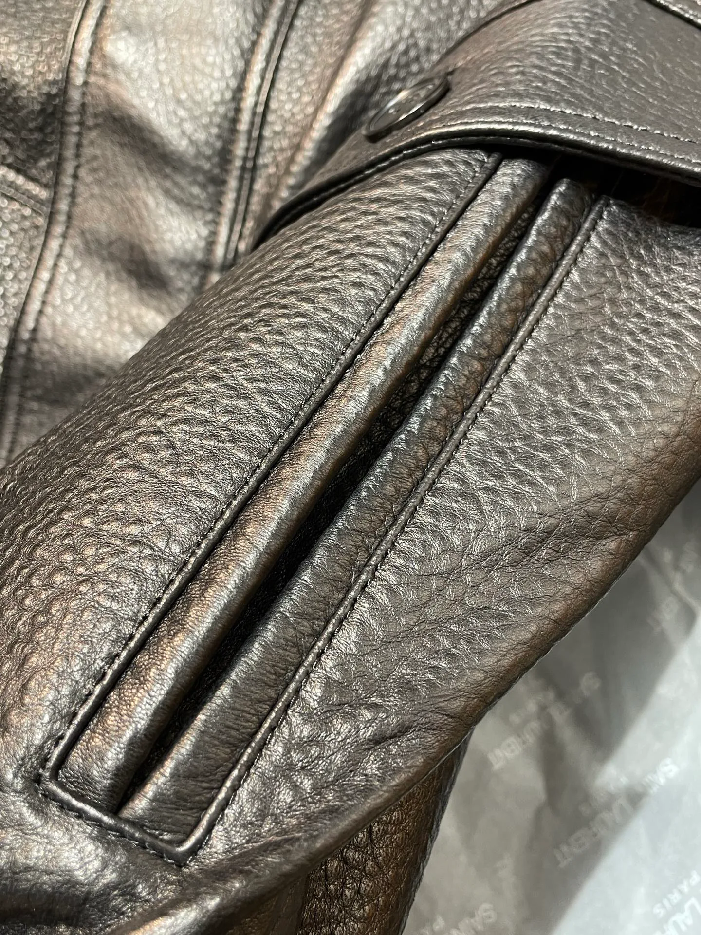 Куртки Мужские Yves Saint Laurent Куртки Мужские Yves Saint Laurent