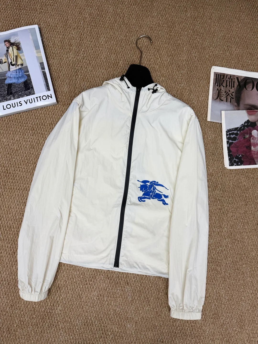 Куртки И Пуховики Женские Burberry 12922575