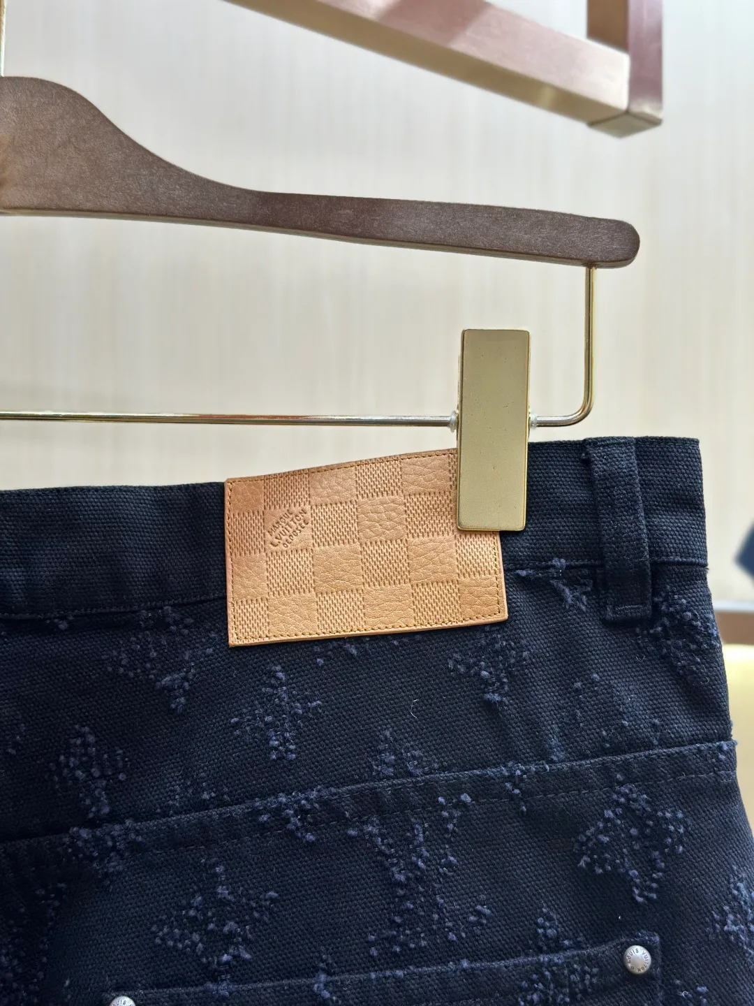 Джинсы Мужские Louis Vuitton 18599320