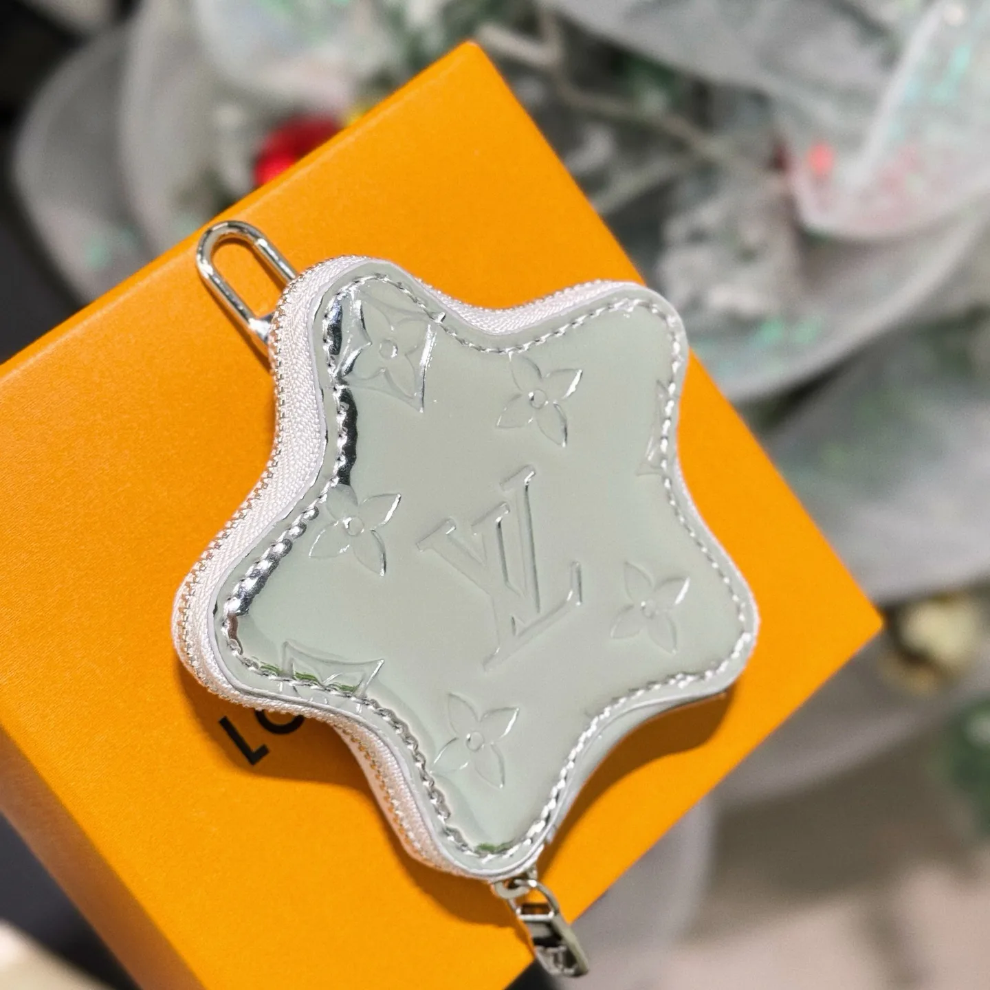 Клатчи Женские Louis Vuitton 10418861