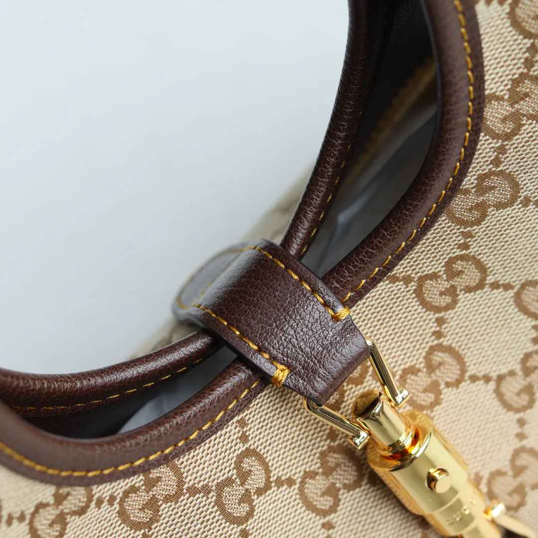 Классические Сумки Женские Gucci 11703973