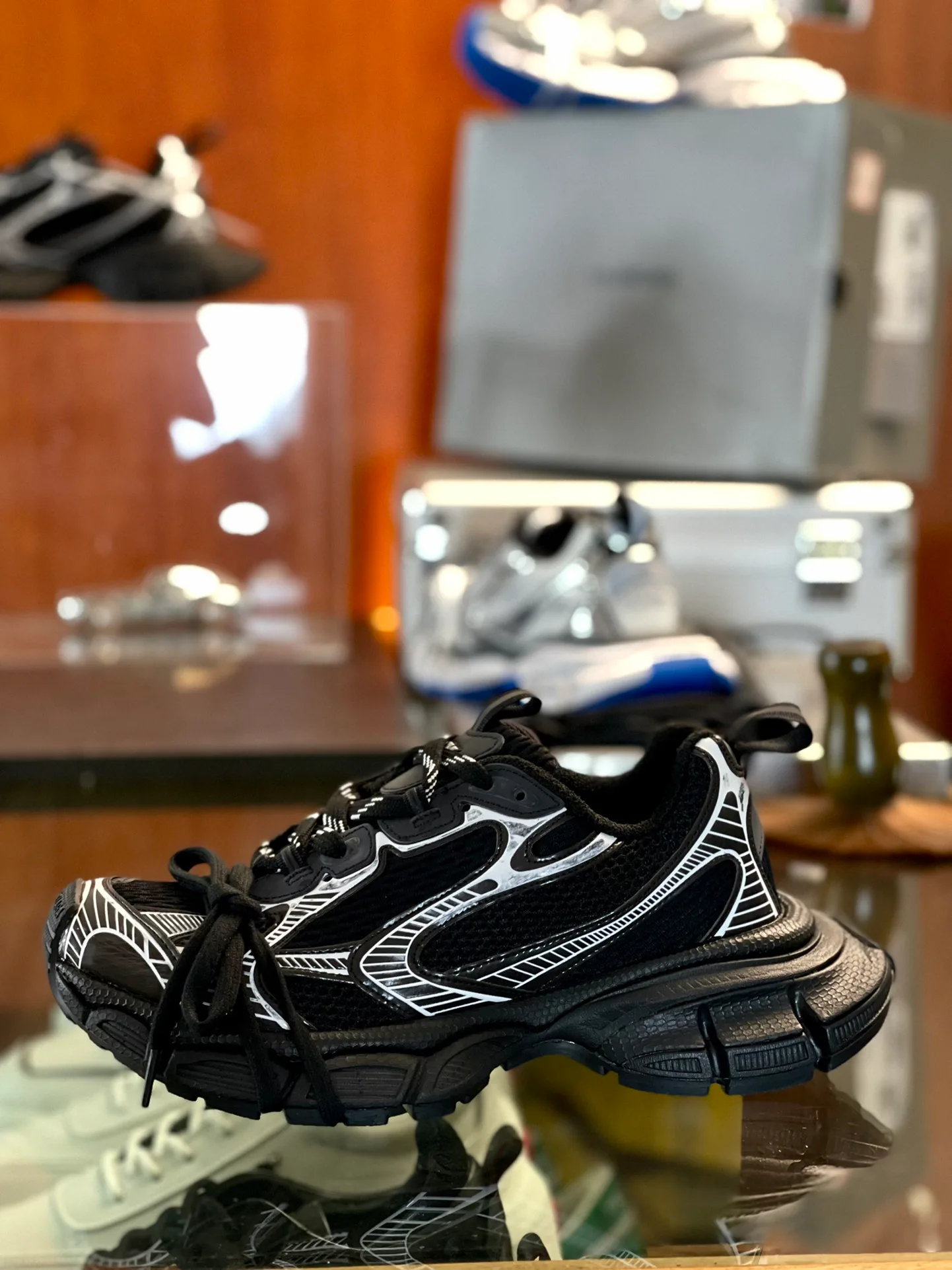 Кроссовки Женские Balenciaga 5062309