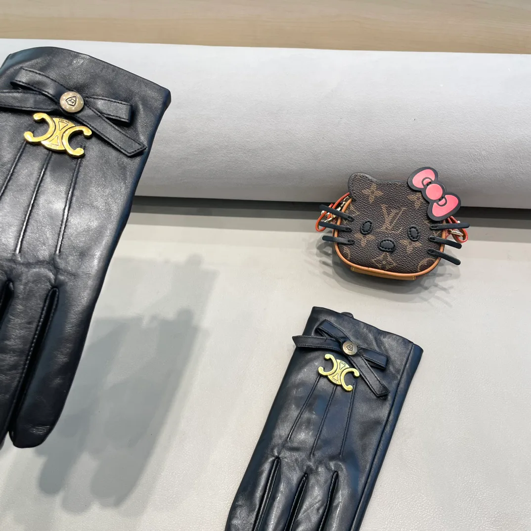 Перчатки Celine 163778